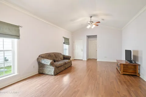 $185,000 | 109 Aruba Drive, Lafayette, LA 70507