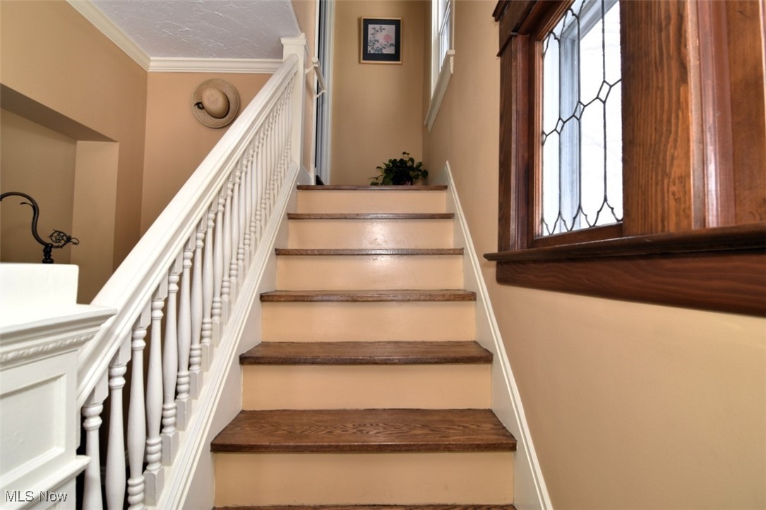 1514 Rydalmount Road Cleveland Heights, OH 44118 - Photo 22 of 45