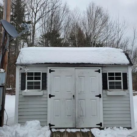 $99,900 | 5 Christian Street, Danville, NH 03819