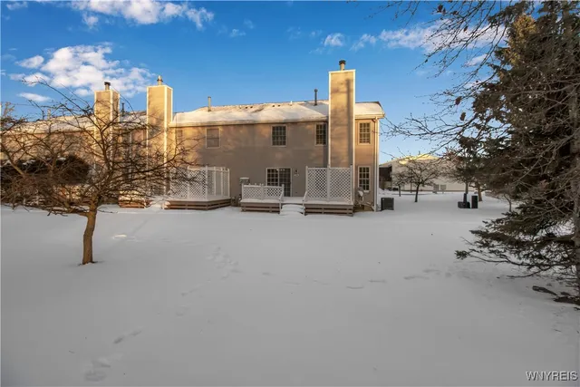 $309,900 | 701 Forest Edge Drive, Amherst, NY 14051