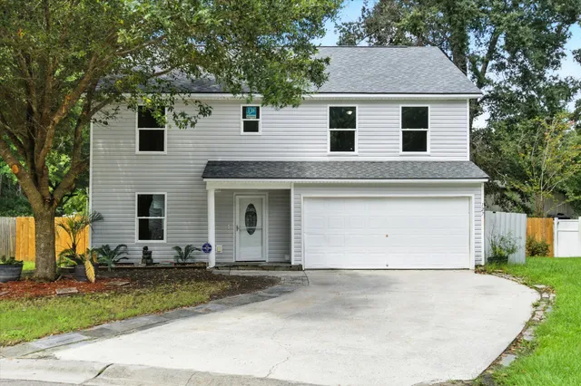 $325,515 | 127 Macallan Court, Summerville, SC 29483