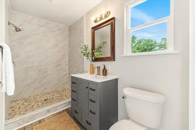 $325,515 | 127 Macallan Court, Summerville, SC 29483