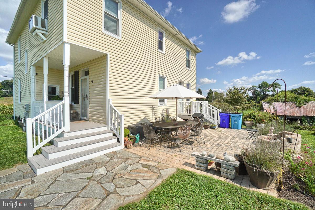 6343 Mt Phillip Road Frederick, MD 21703 - Photo 6 of 67