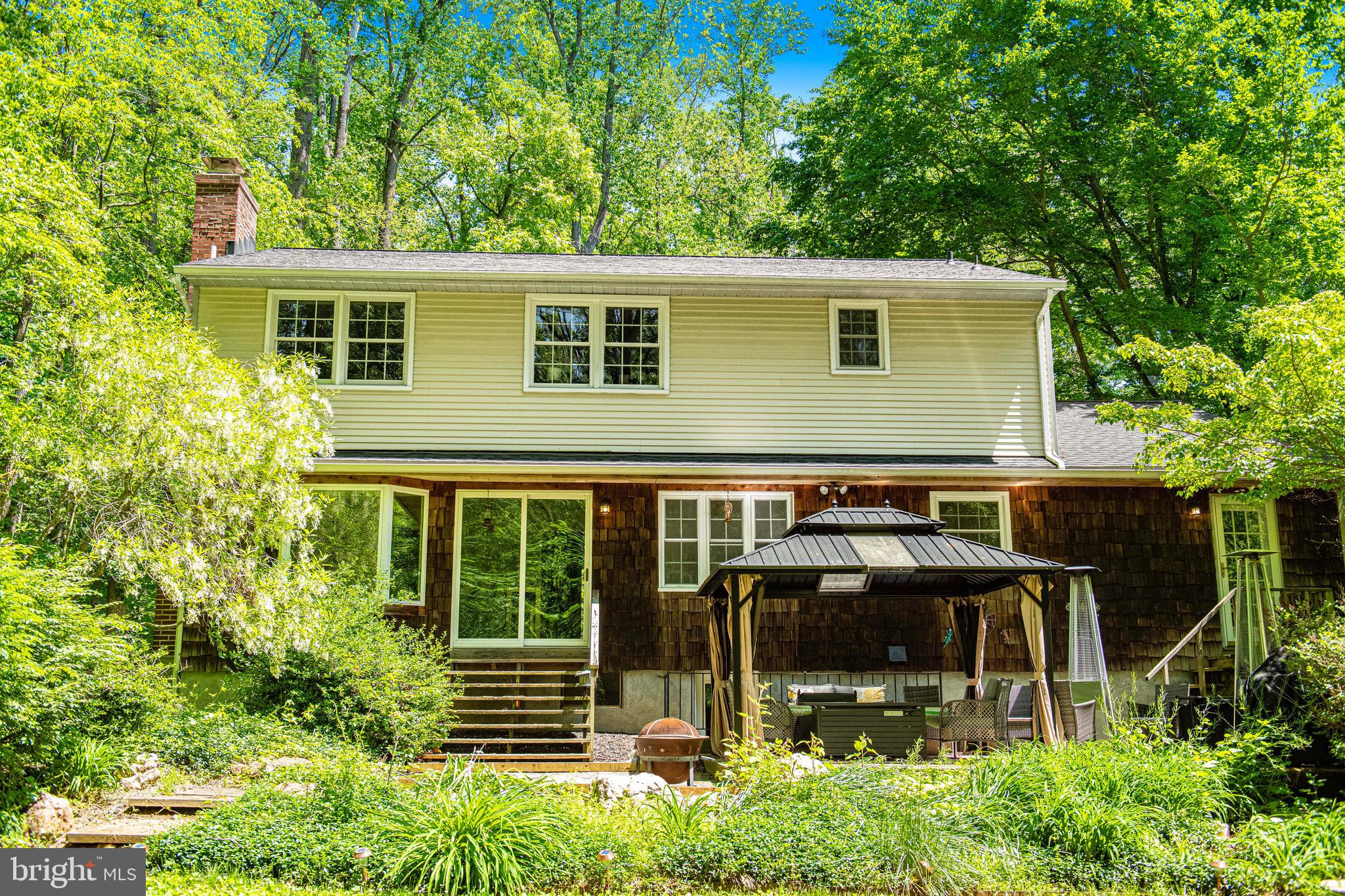 17200 Wesley Chapel Road Monkton, MD 21111 - Photo 41 of 51 Rear of home - A private oasis!