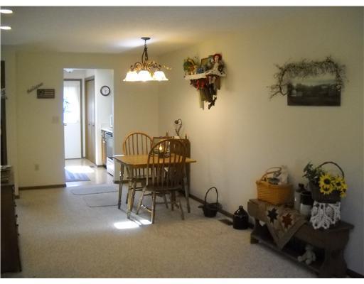 4422 Ridgewood Road East, Unit 15 Springfield, OH 45503 - Photo 4 of 9
