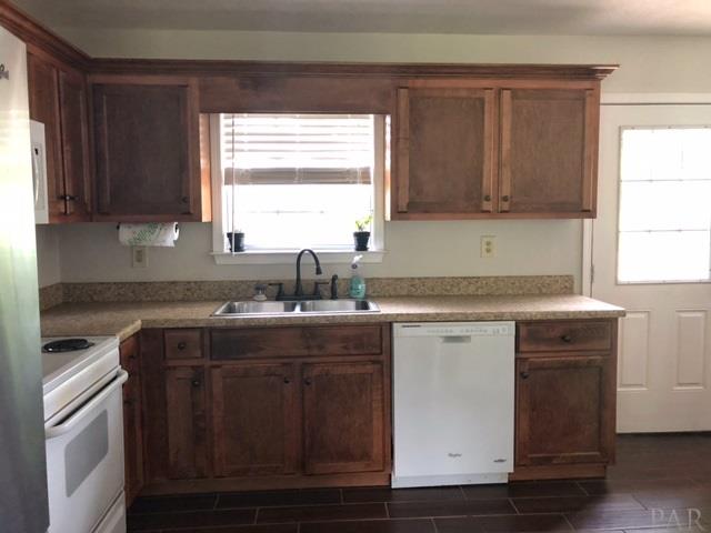574 Hammac Road Brewton, AL 36426 - Photo 11 of 32 Gallery Image 11