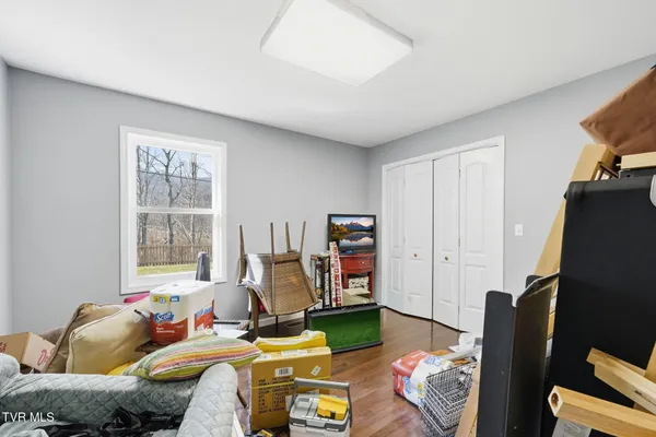 $558,000 | 419 Cove Creek Road, Roan Mountain, TN 37687