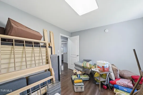 $558,000 | 419 Cove Creek Road, Roan Mountain, TN 37687