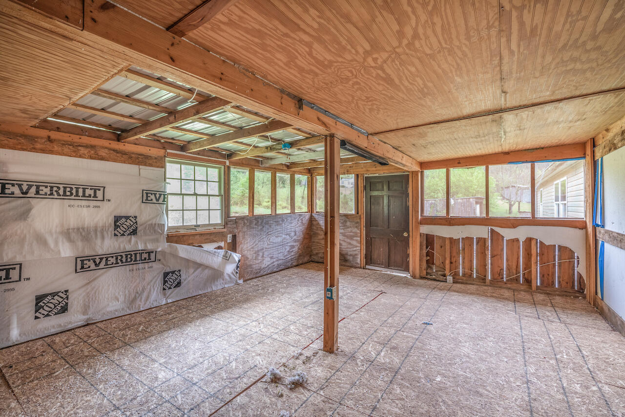 242 Highland Springs Road Rutledge, TN 37861 - Photo 24 of 34 Interior-5