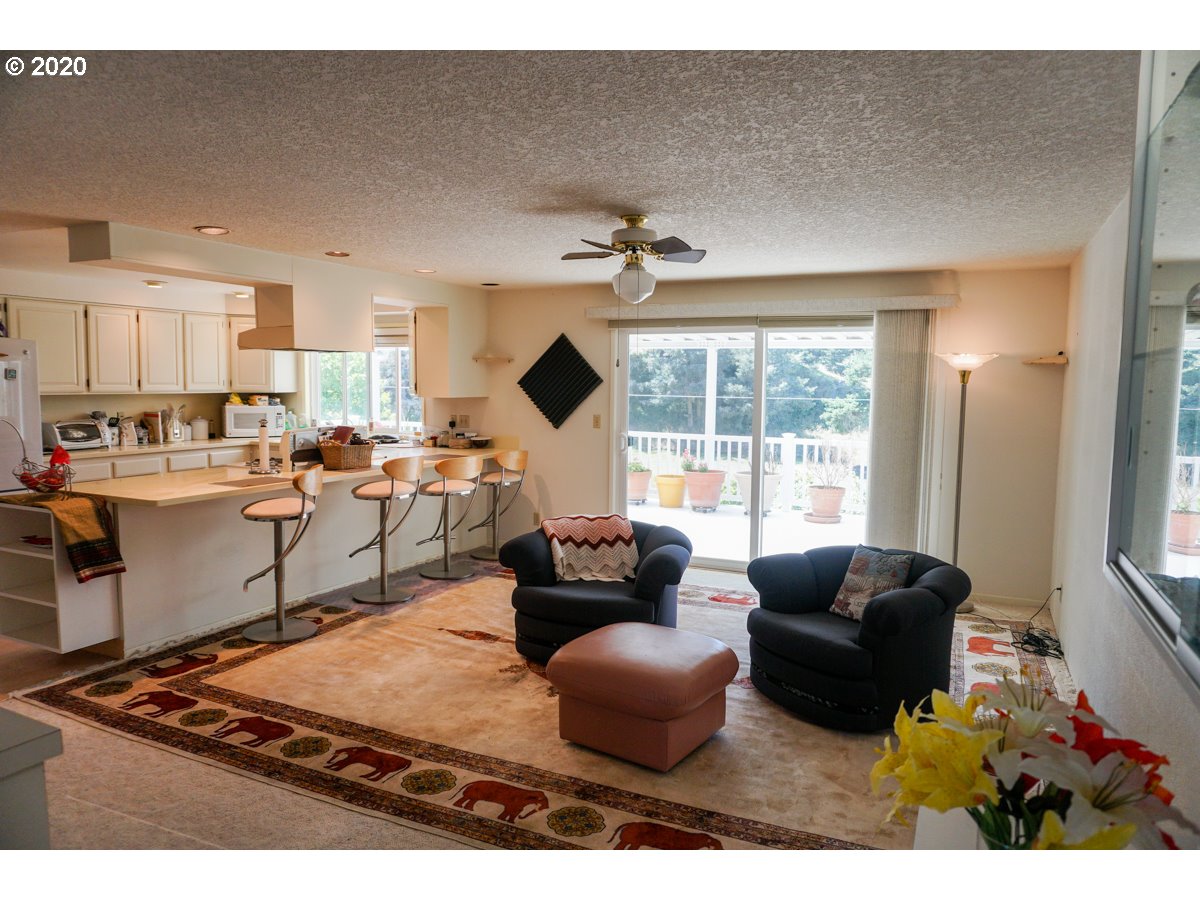 90421 Par Road Warrenton, OR 97146 - Photo 13 of 32 Gallery Image 13