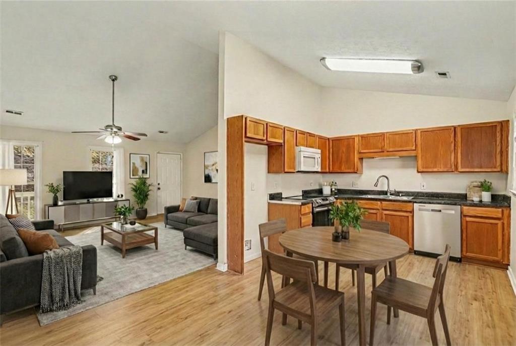 105 Gales Way Newnan, GA 30263 - Photo 11 of 34