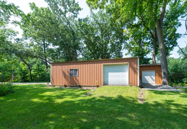 $740,000 | 27130 89th Street, Salem Lakes, WI 53168