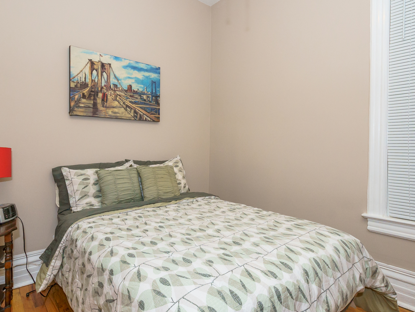 1847 West Addison Street Chicago, IL 60613 - Photo 11 of 37