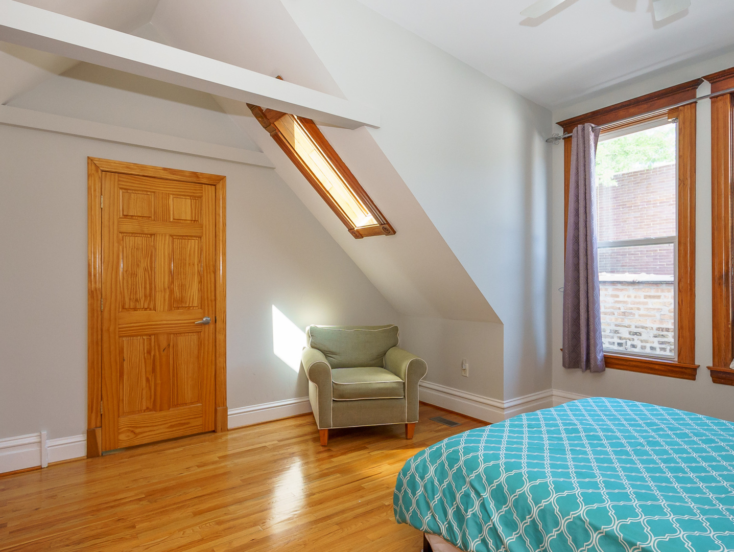 1847 West Addison Street Chicago, IL 60613 - Photo 30 of 37