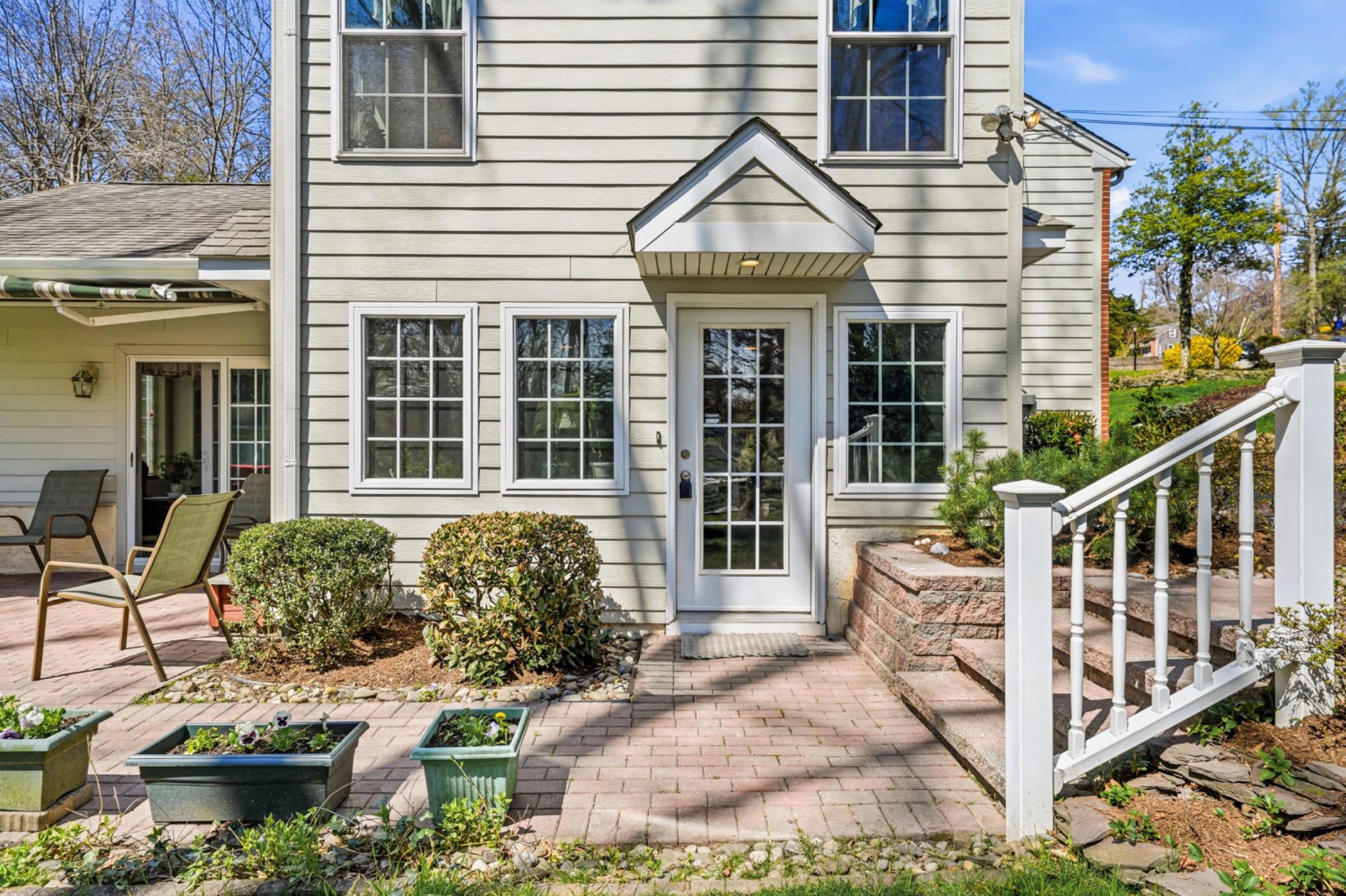 6 Laurel Lane Media, PA 19063 - Photo 4 of 52 a view of front a house with entryway