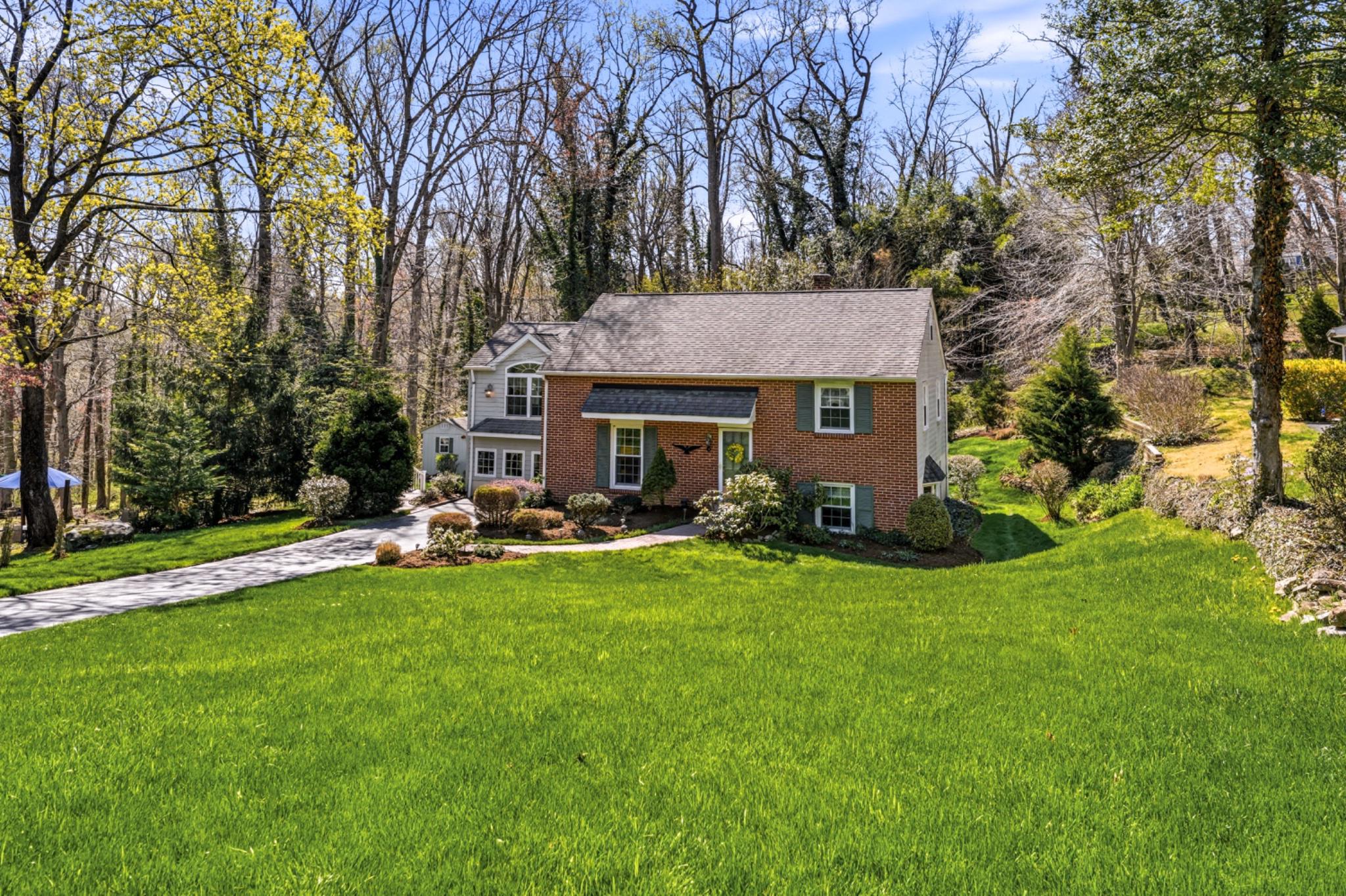 6 Laurel Lane Media, PA 19063 - Photo 52 of 52 a view of a house with backyard and sitting area