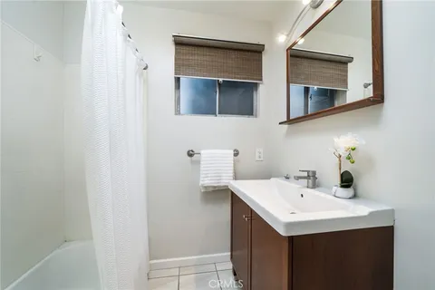 $1,098,000 | 303 South Cimmeron Trail, Glendora, CA 91741