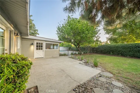 $1,098,000 | 303 South Cimmeron Trail, Glendora, CA 91741