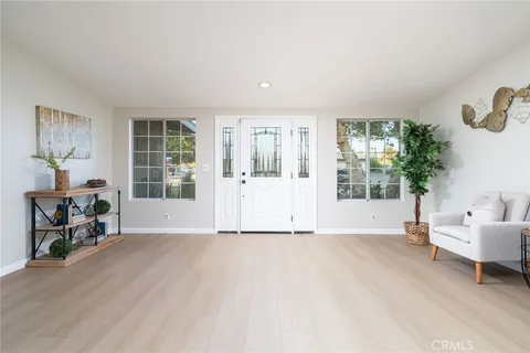 $1,098,000 | 303 South Cimmeron Trail, Glendora, CA 91741