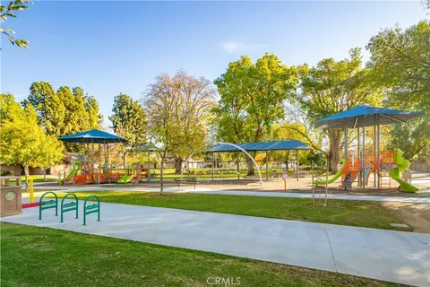 $1,098,000 | 303 South Cimmeron Trail, Glendora, CA 91741