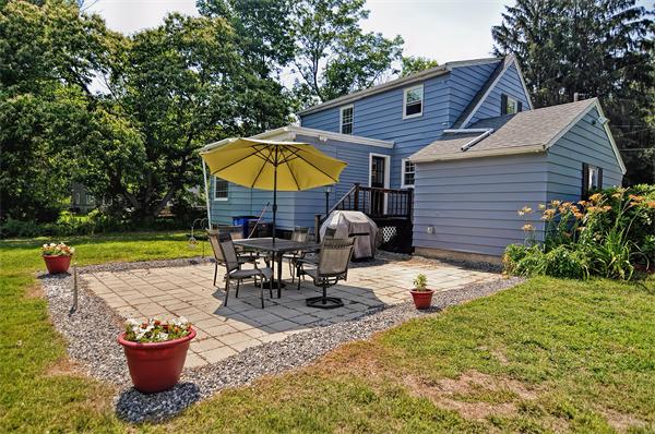 14 Clyde Road Ashland, MA 01721 - Photo 4 of 30 Gallery Image 4