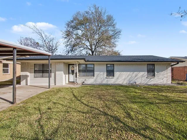 $189,900 | 1425 Crestview Drive, Kaufman, TX 75142