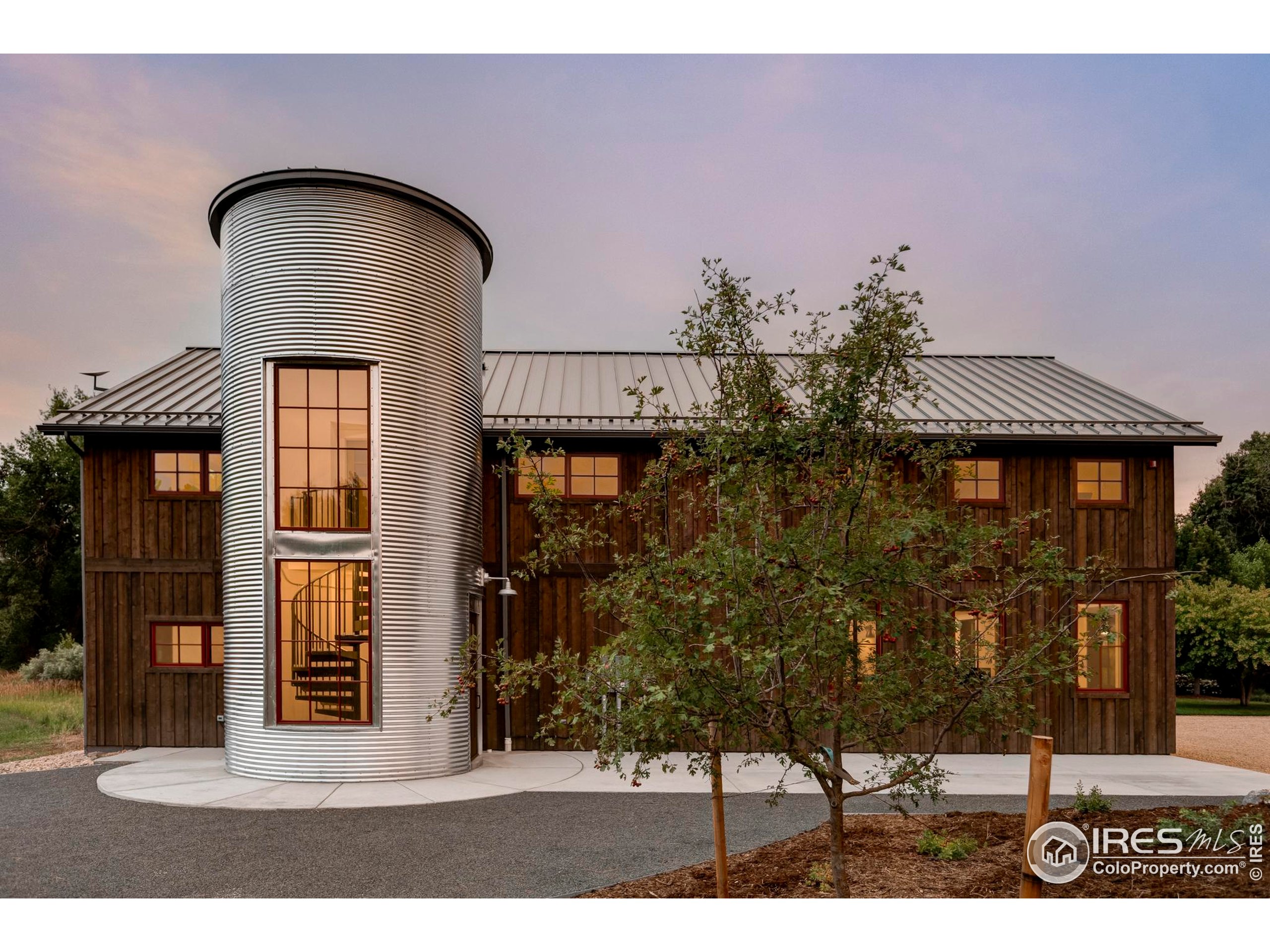 15789 North 83rd Street Longmont, CO 80503 - Photo 28 of 40 a front view of a house