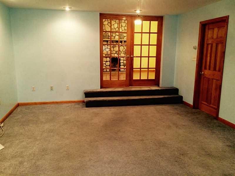 6126 Noblestown Road Oakdale, PA 15071 - Photo 5 of 10