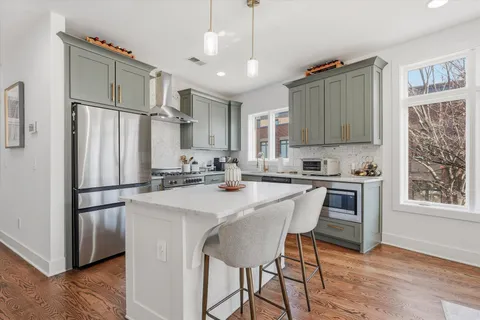 $799,900 | 1501 4th Avenue North, Unit 201, Nashville, TN 37208