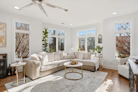 $799,900 | 1501 4th Avenue North, Unit 201, Nashville, TN 37208