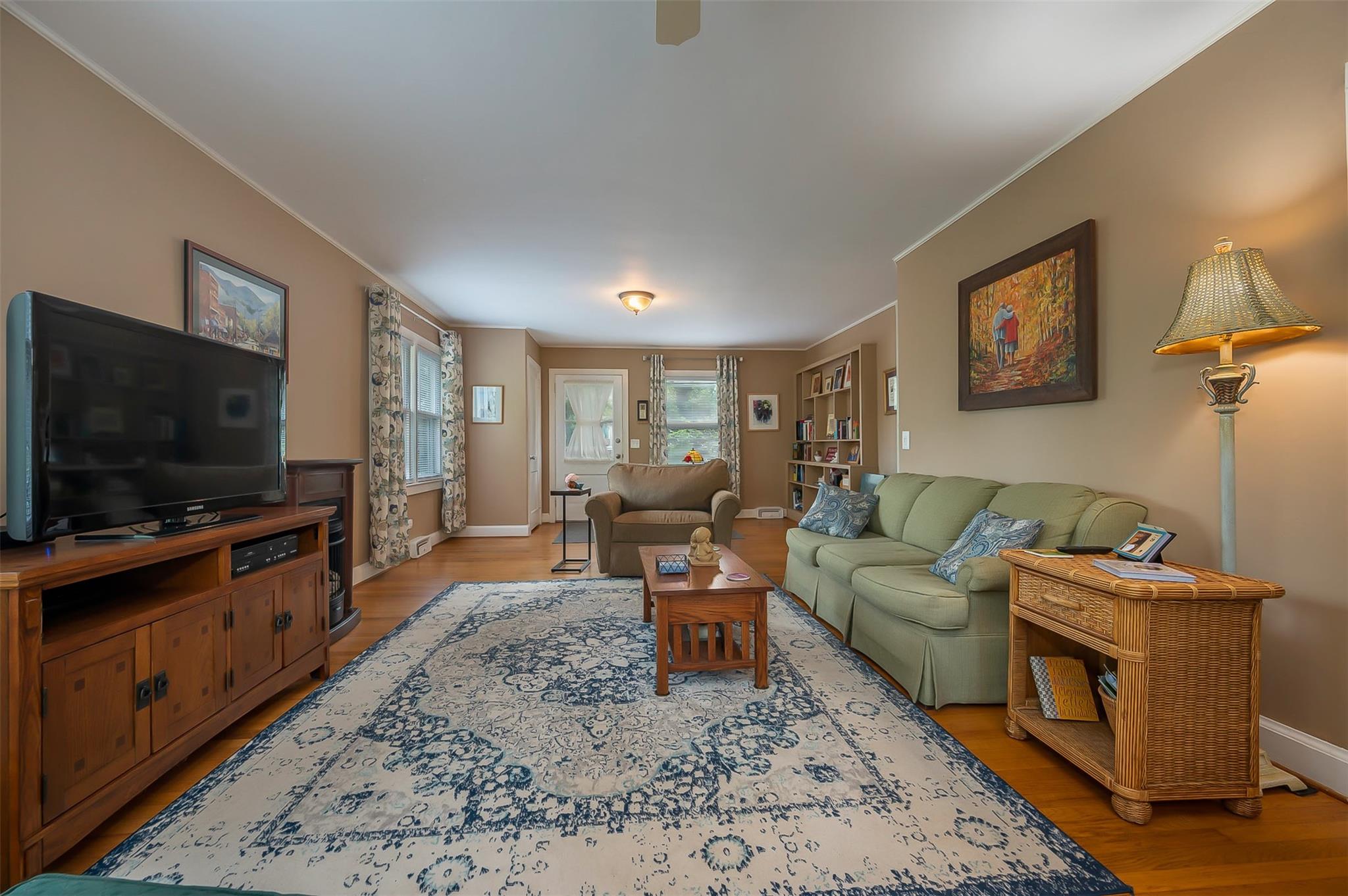 Gallery Image 6