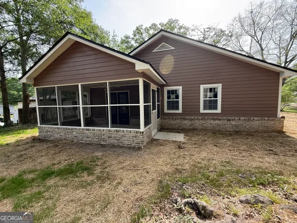 $250,000 | 240 Sims Street, Barnesville, GA 30204