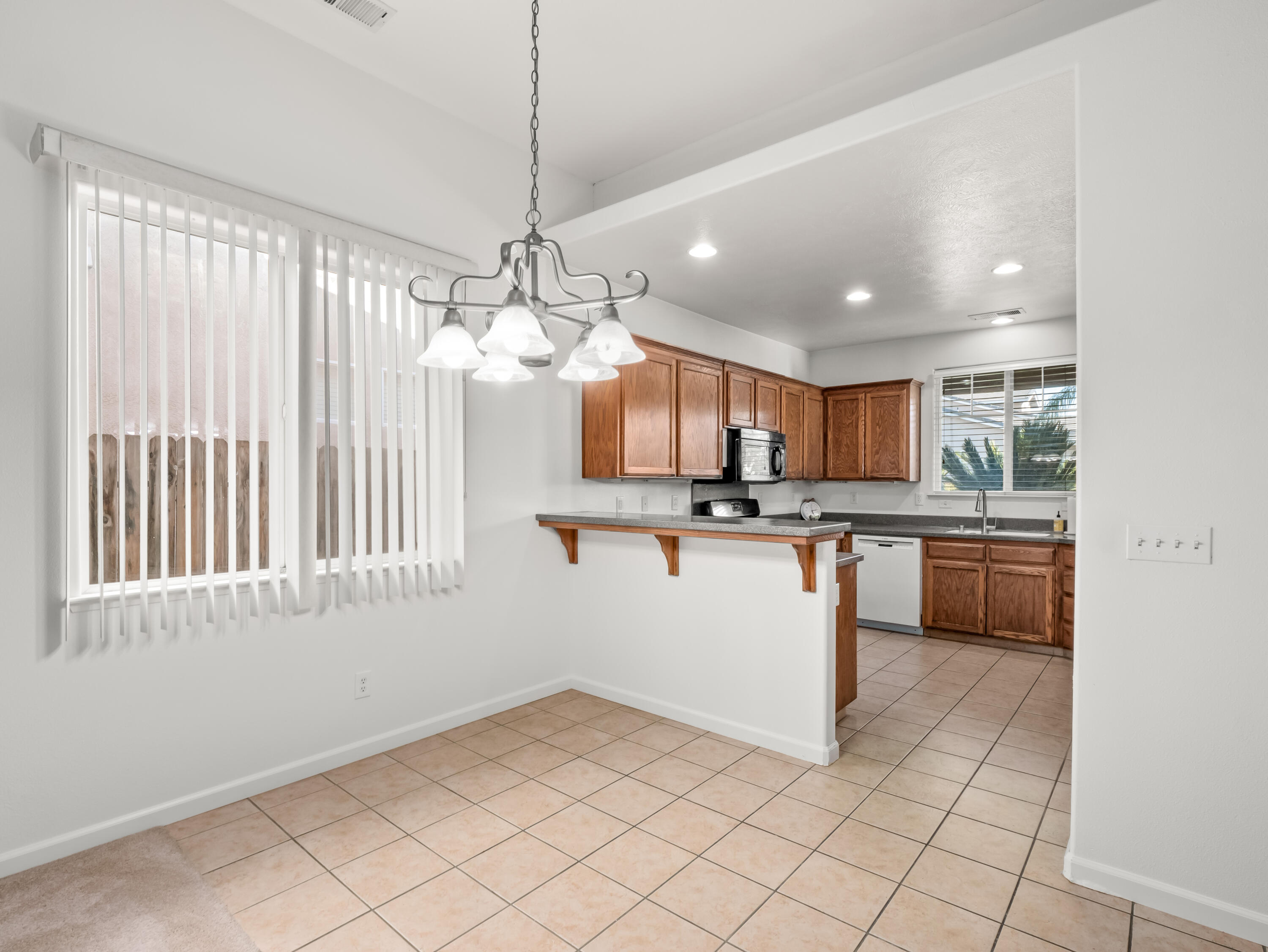 2368 East Duff Avenue Reedley, CA 93654 - Photo 8 of 38 2368 E. Duff Ave-8