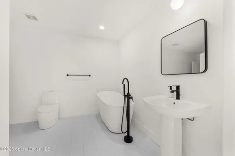 $2,680,000 | 9085 South Hwy A1A, Melbourne Beach, FL 32951