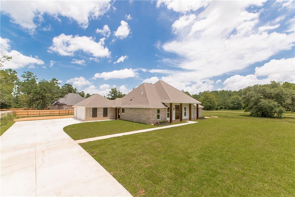 13175 Rue Merlot Ponchatoula, LA 70454 - Photo 2 of 35 Gallery Image 2