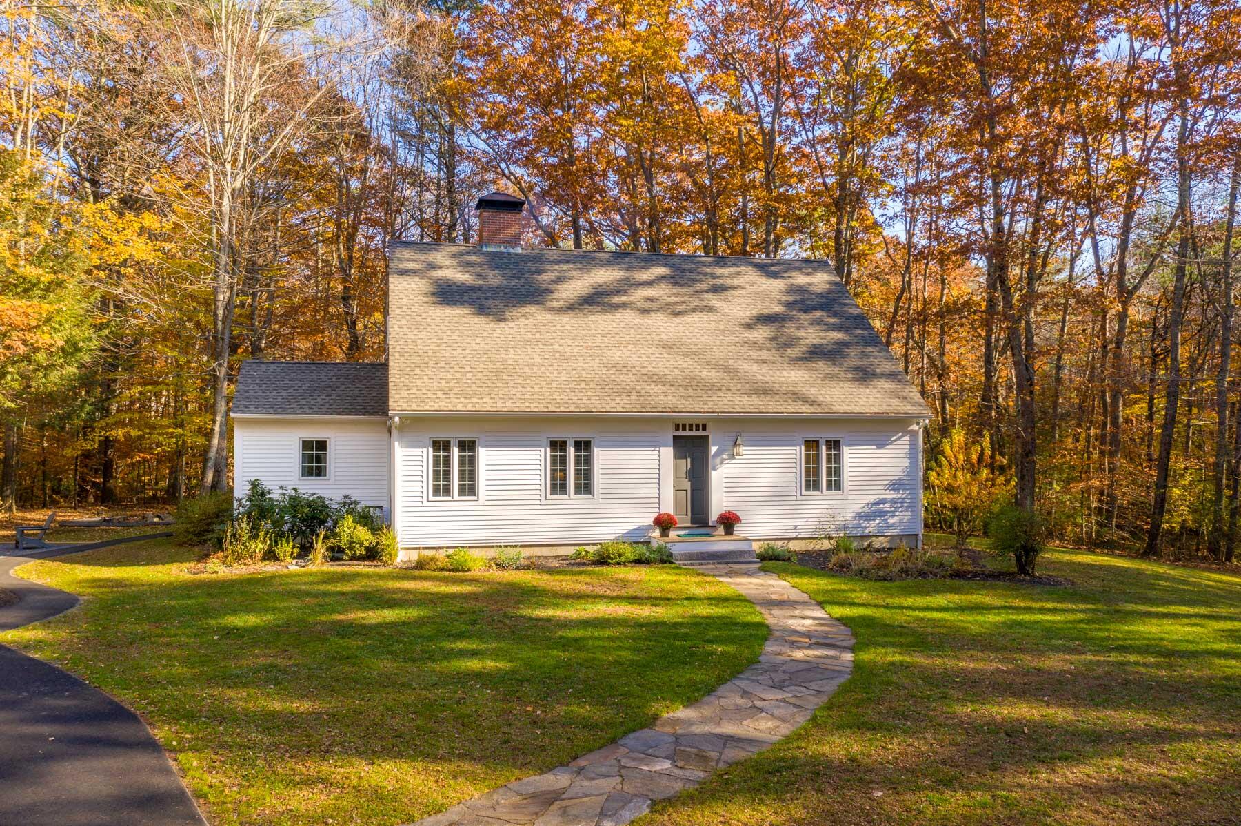 9 Walt Kuhn Road Cape Neddick, ME 03902 - Photo 1 of 59 Secoast-Re-Photos-20