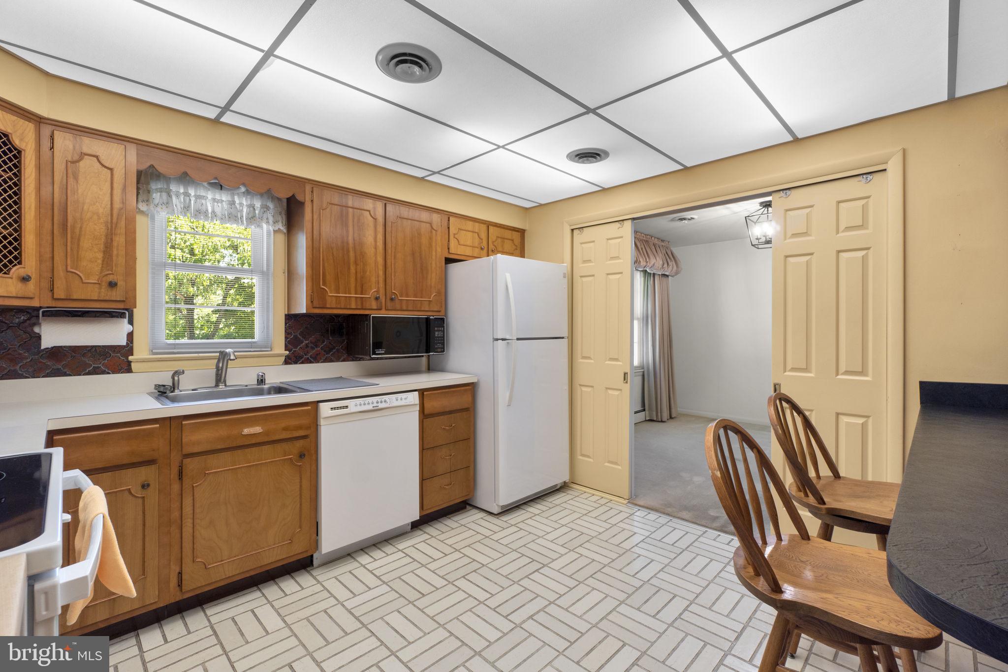 6417 Lochridge Road Columbia, MD 21044 - Photo 13 of 41 Gallery Image 13