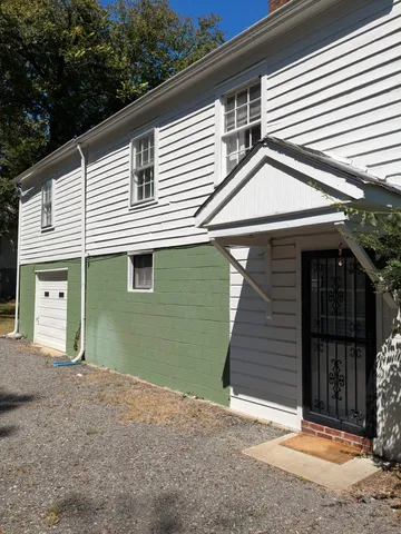 $1,025 | 1517 Sweetbriar Avenue, Unit C, Nashville, TN 37212