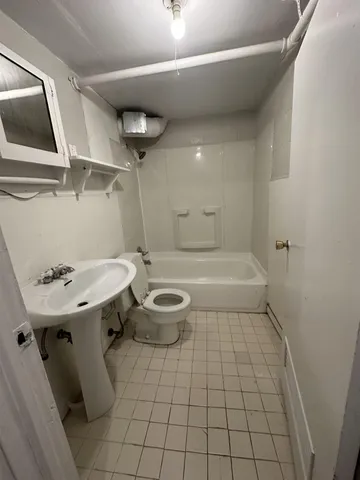 $1,025 | 1517 Sweetbriar Avenue, Unit C, Nashville, TN 37212