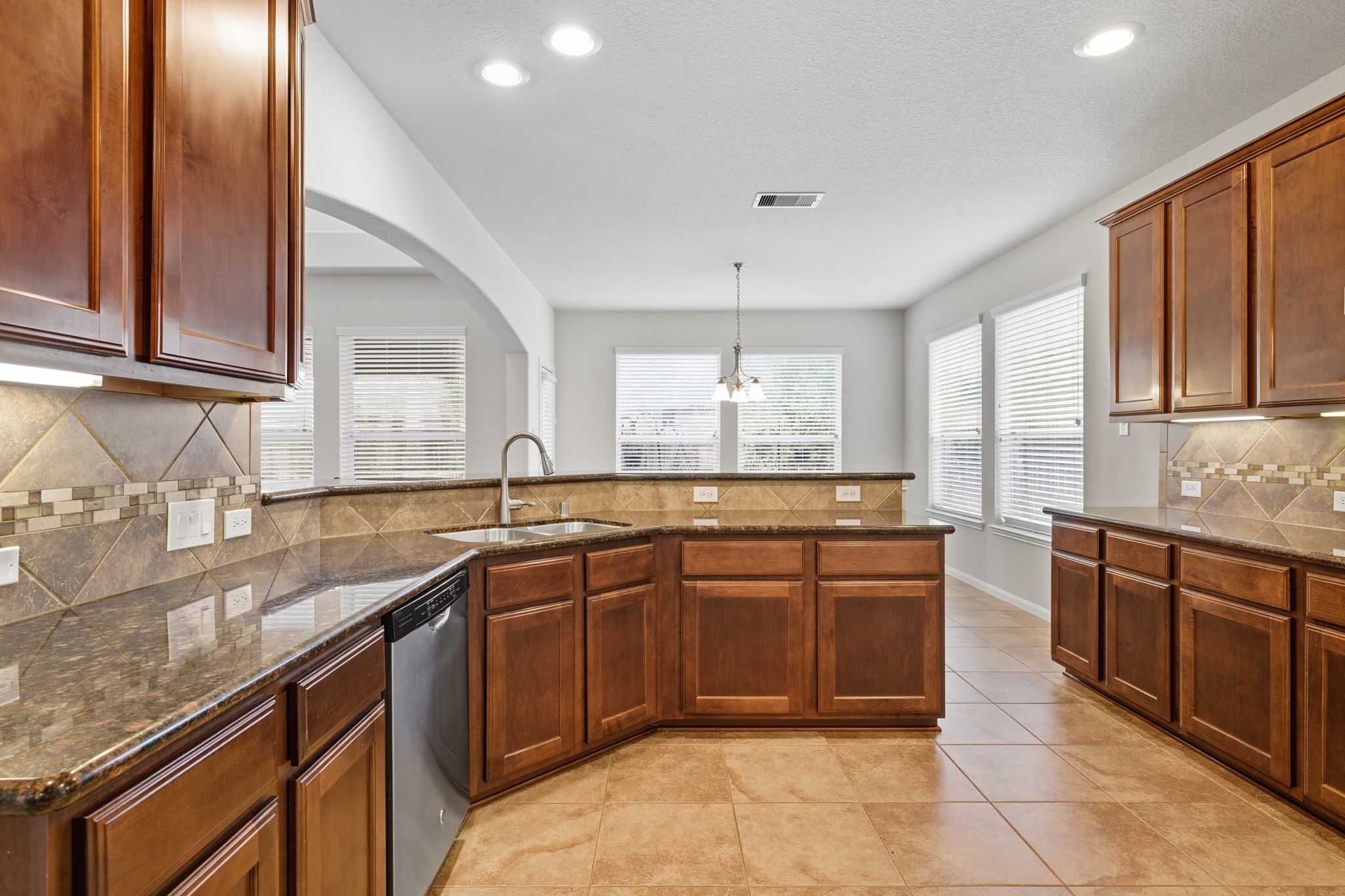 3301 Remington Rise Lane Katy, TX 77494 - Photo 7 of 19