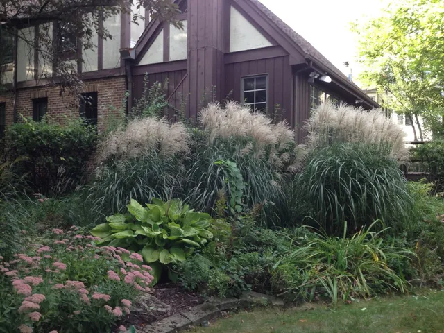 $1,400,000 | 4925 Grand Avenue, Western Springs, IL 60558