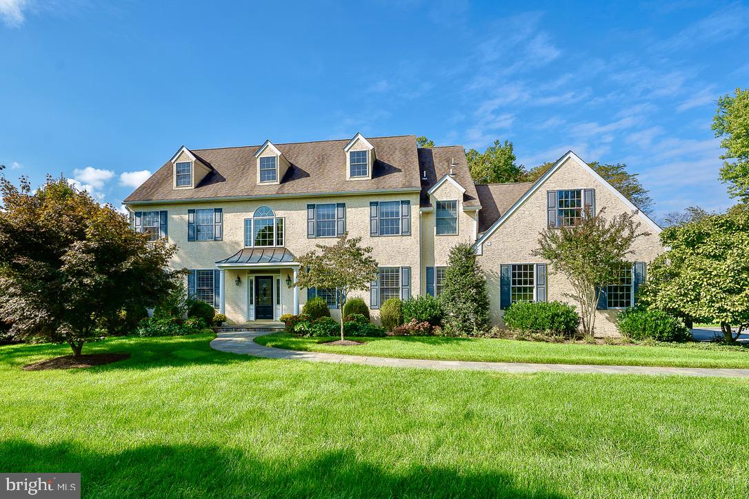256 Country Road Berwyn, PA 19312 - Photo 2 of 49 Beautiful landscaping