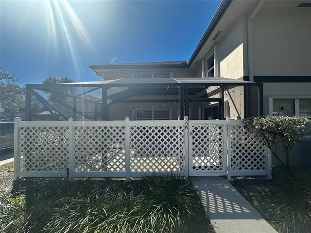 $329,900 | 39 Essex Court, Unit B, Royal Palm Beach, FL 33411