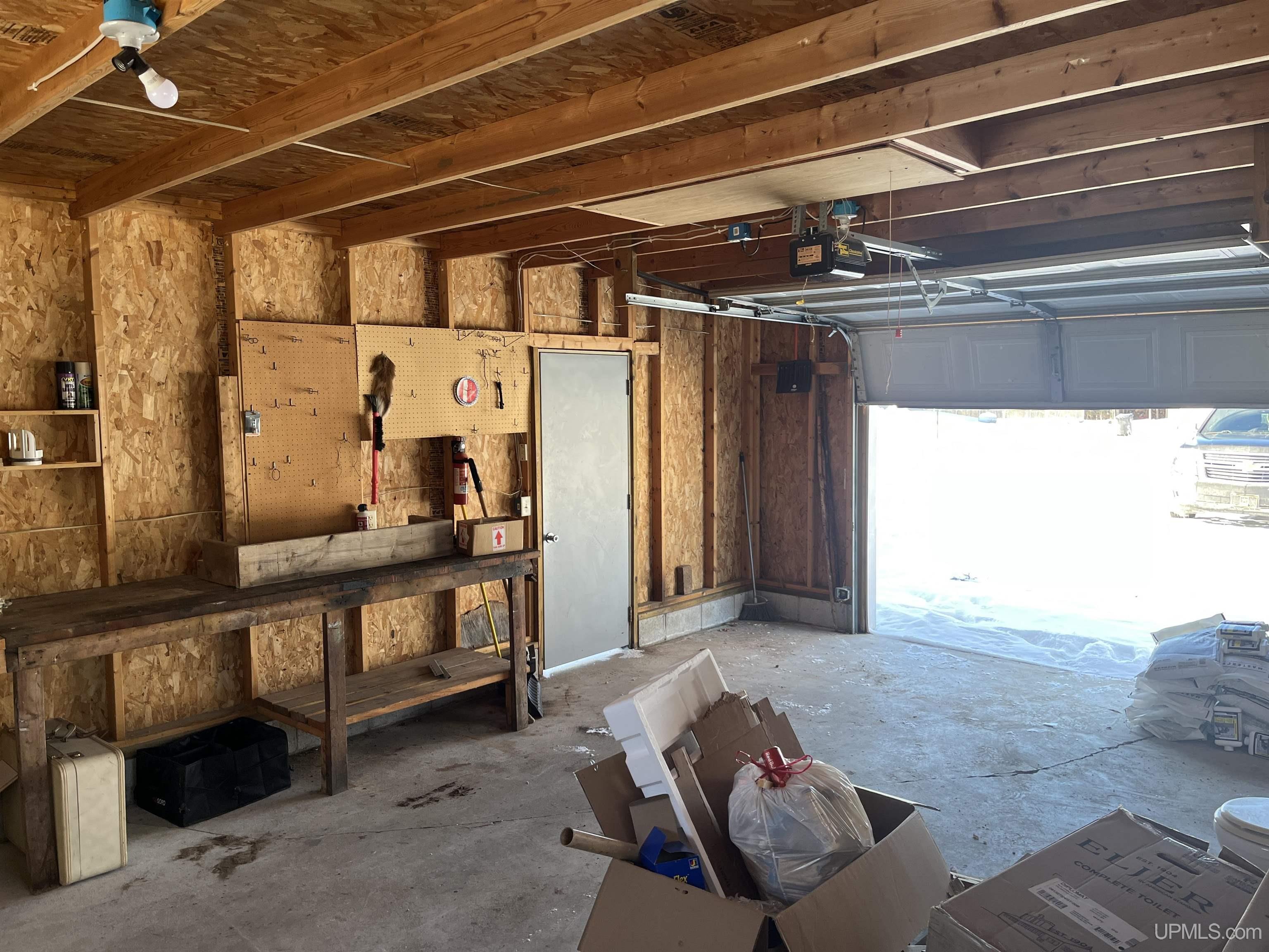 2880 18th Road Escanaba, MI 49829 - Photo 38 of 48