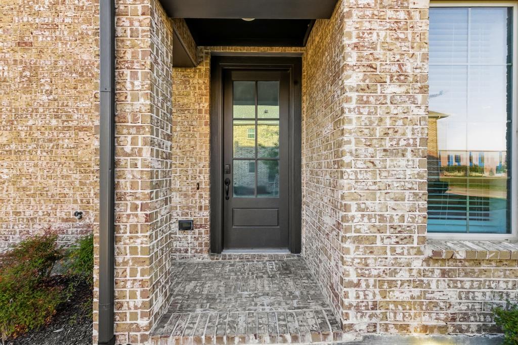 3720 Dutchess Drive Frisco, TX 75034 - Photo 28 of 36 a front view of a house
