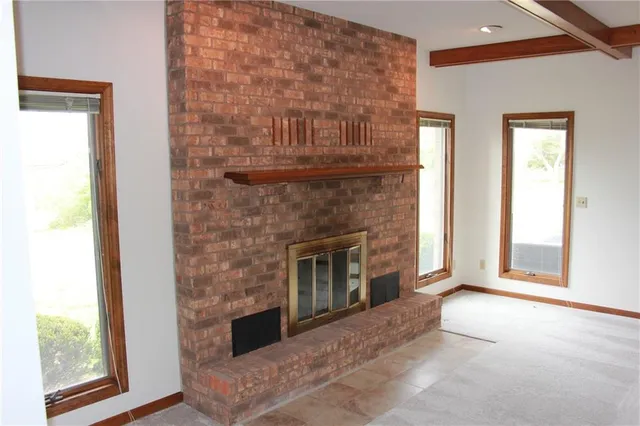 $460,000 | 1410 Grandview Drive, Warrensburg, MO 64093