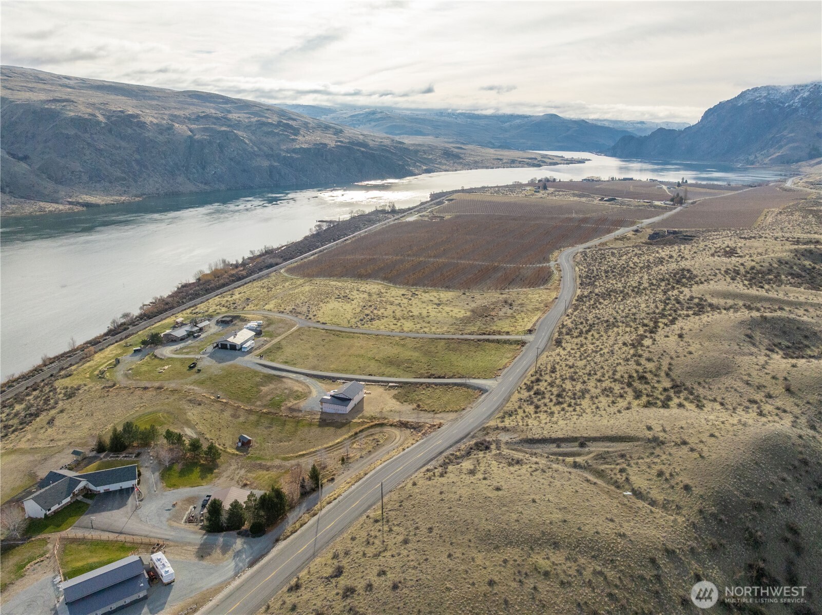 150 Starr Road Pateros, WA 98846 - Photo 20 of 40 a view of ocean view