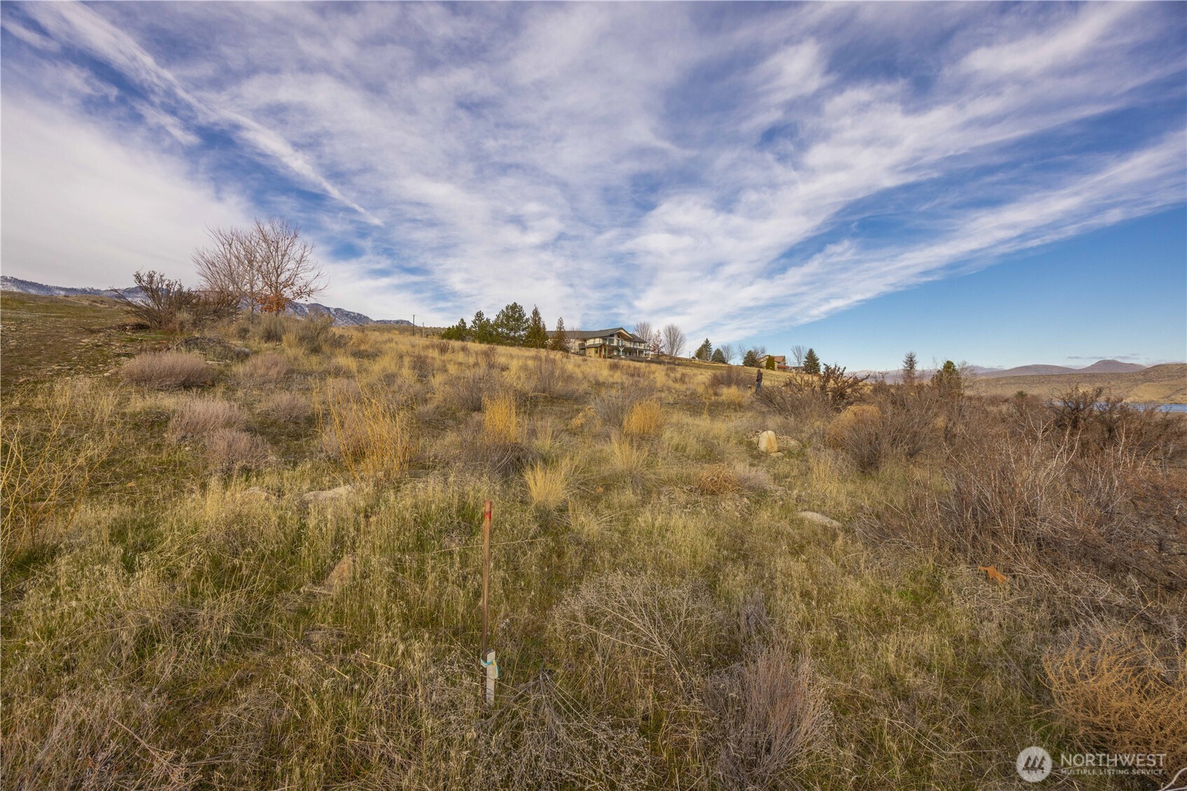 150 Starr Road Pateros, WA 98846 - Photo 27 of 40 a view of a city