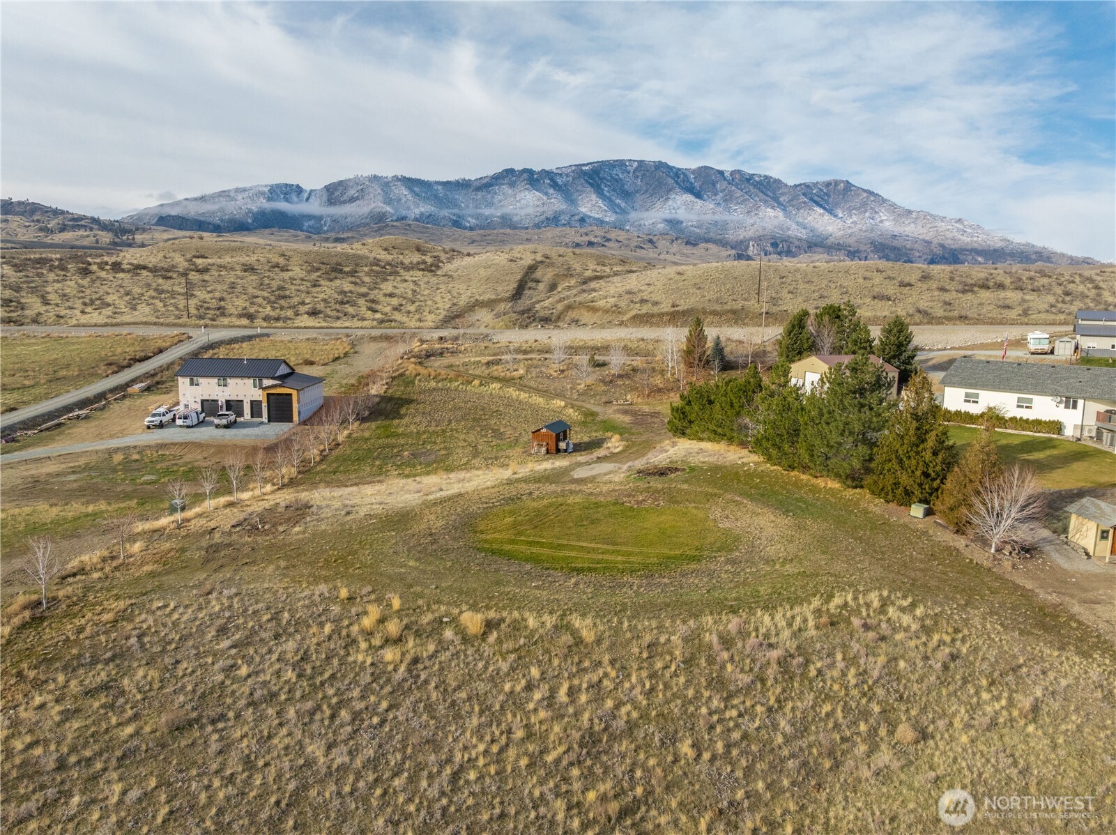 150 Starr Road Pateros, WA 98846 - Photo 3 of 40 a view of a city with an ocean beach
