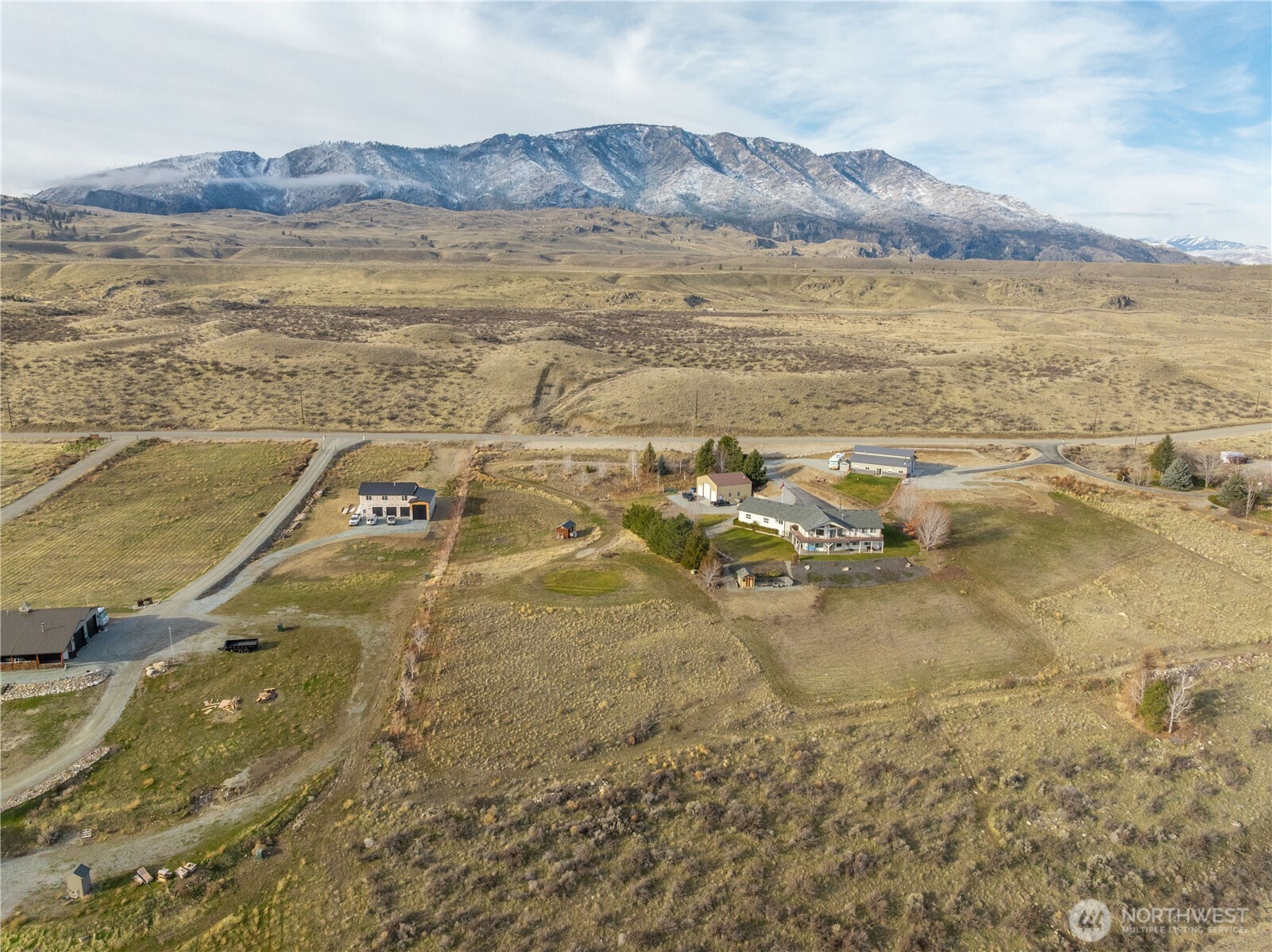 150 Starr Road Pateros, WA 98846 - Photo 8 of 40 a view of an ocean and beach